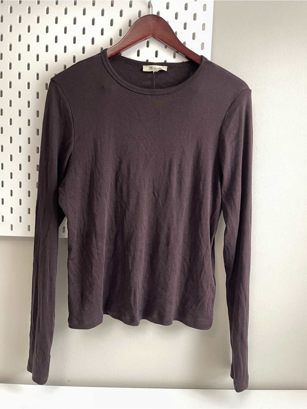 Madewell Long-Sleeve Crew Neck Top in Dark Brown